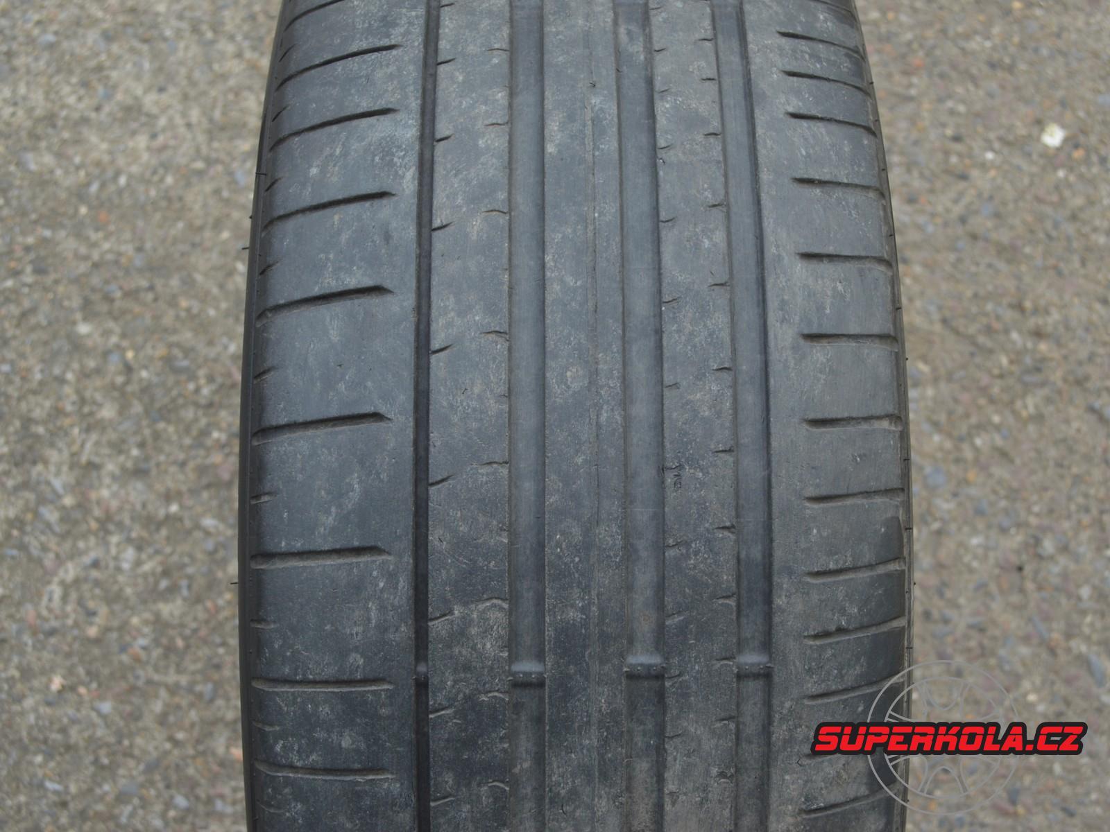 285/40/23  107Y  Pirelli PZero PZ4 MO, použitý letní pár