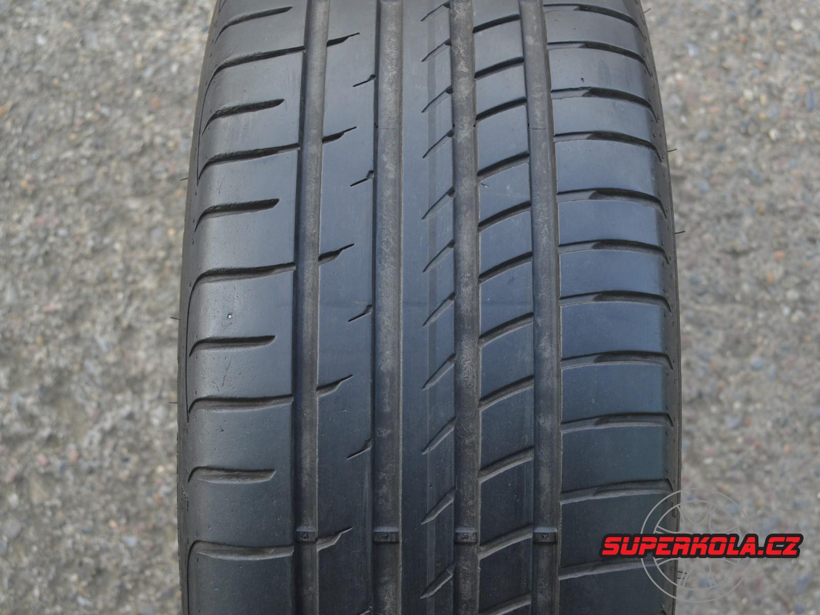 245/40/20 99Y XL Goodyear Eagle F1 Asymmetric 2 MOE RFT, použitý letní kus