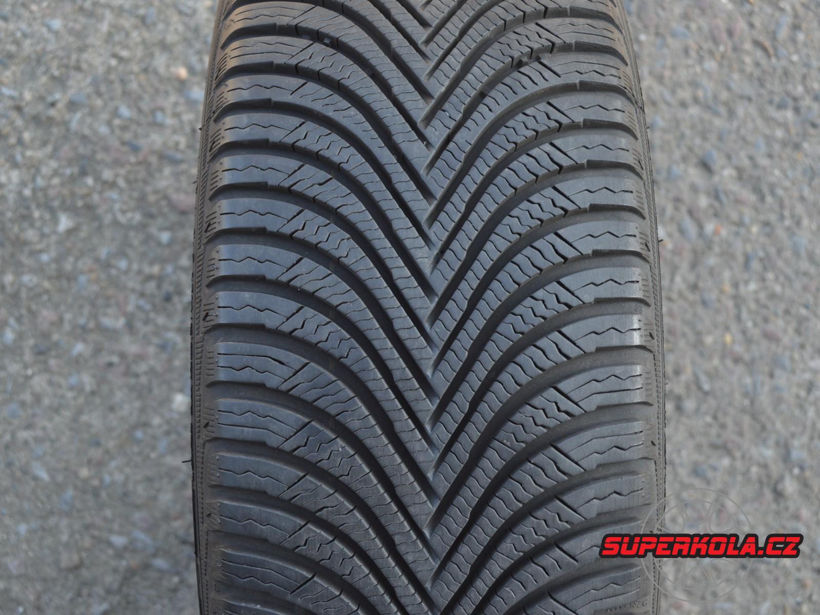 215/45/17 91H XL Michelin Alpin 5, použitá zimní sada