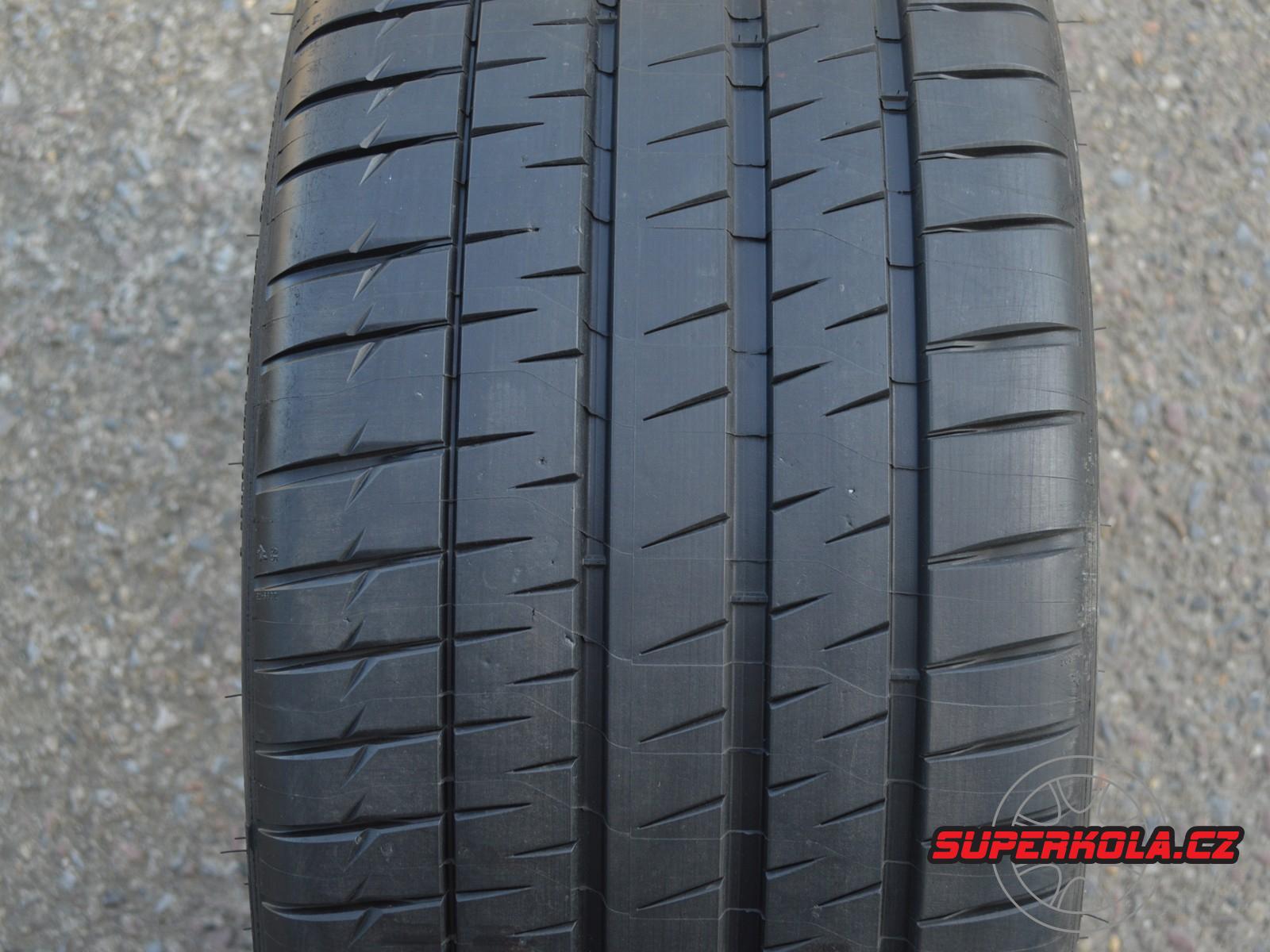 285/35/20 104Y XL Michelin Pilot Sport 4S, použitý letní kus