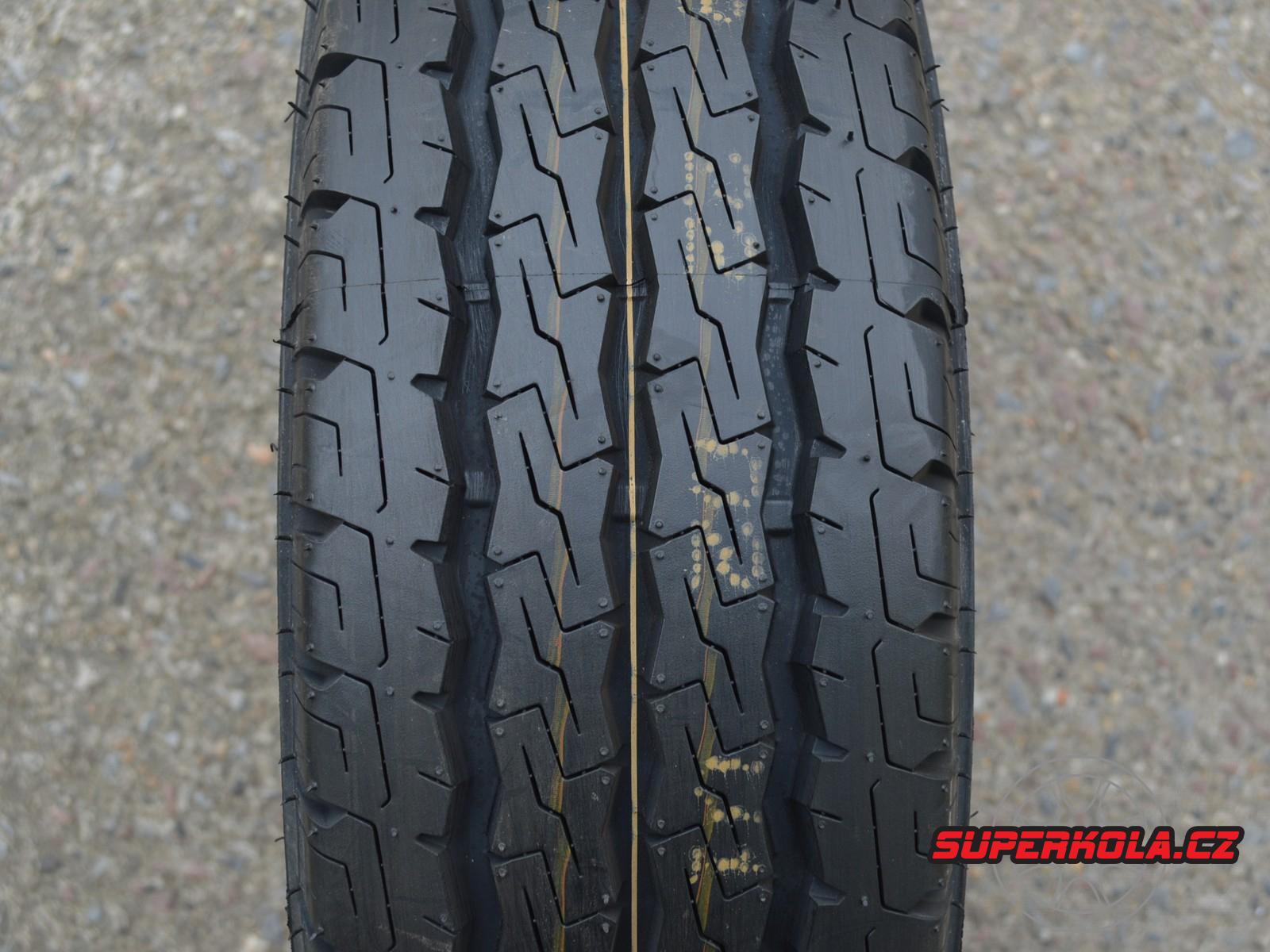 205/70/15C  106/104R  Firestone Vanhawk, letní