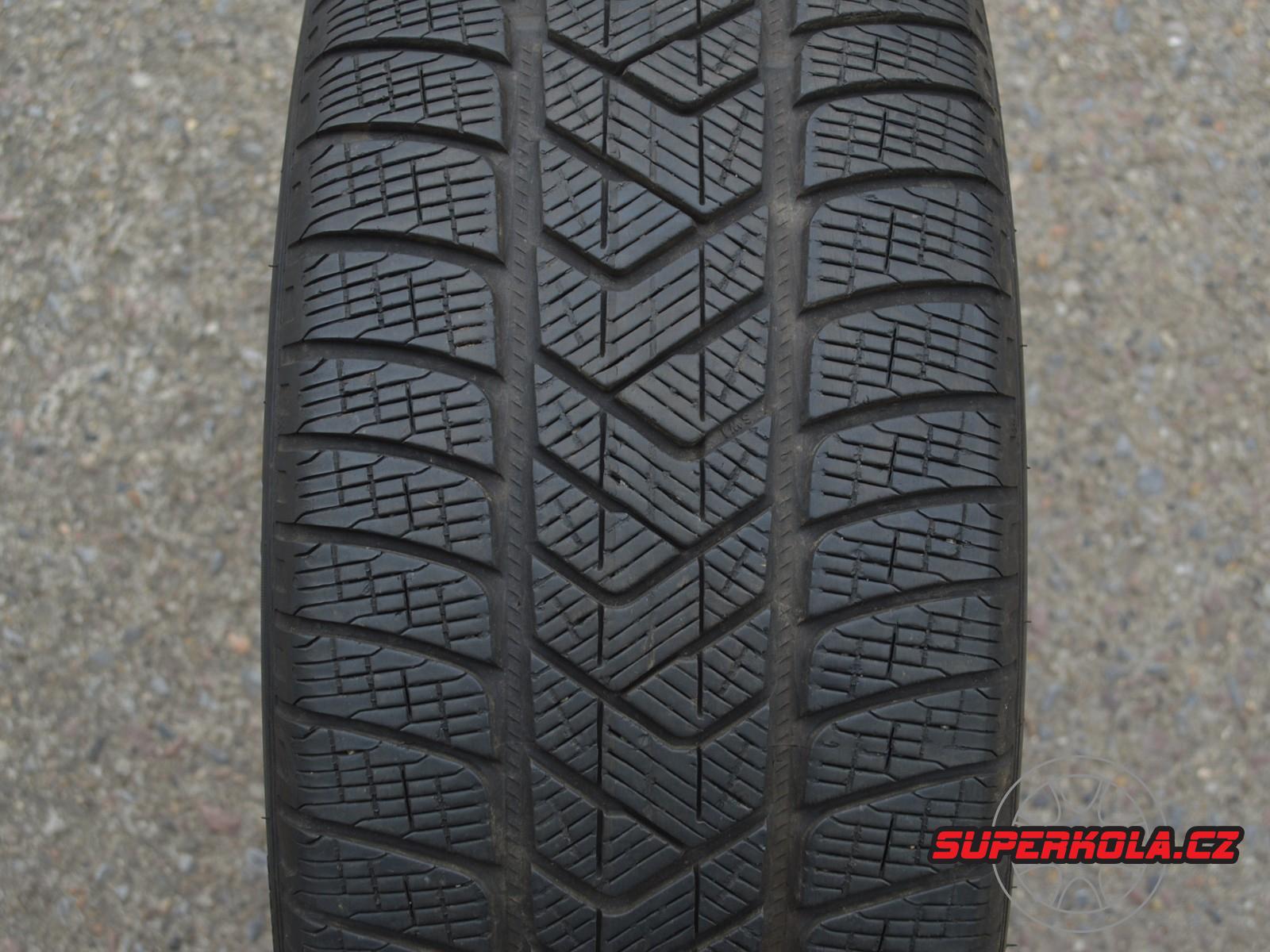 235/55/19 105H XL Pirelli Scorpion Winter, použitá zimní sada 