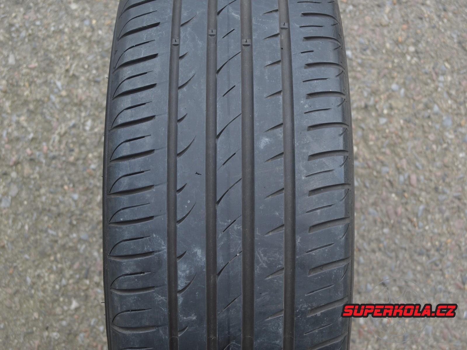 265/50/20 107V Kumho Solus KL21, použitý celoroční kus