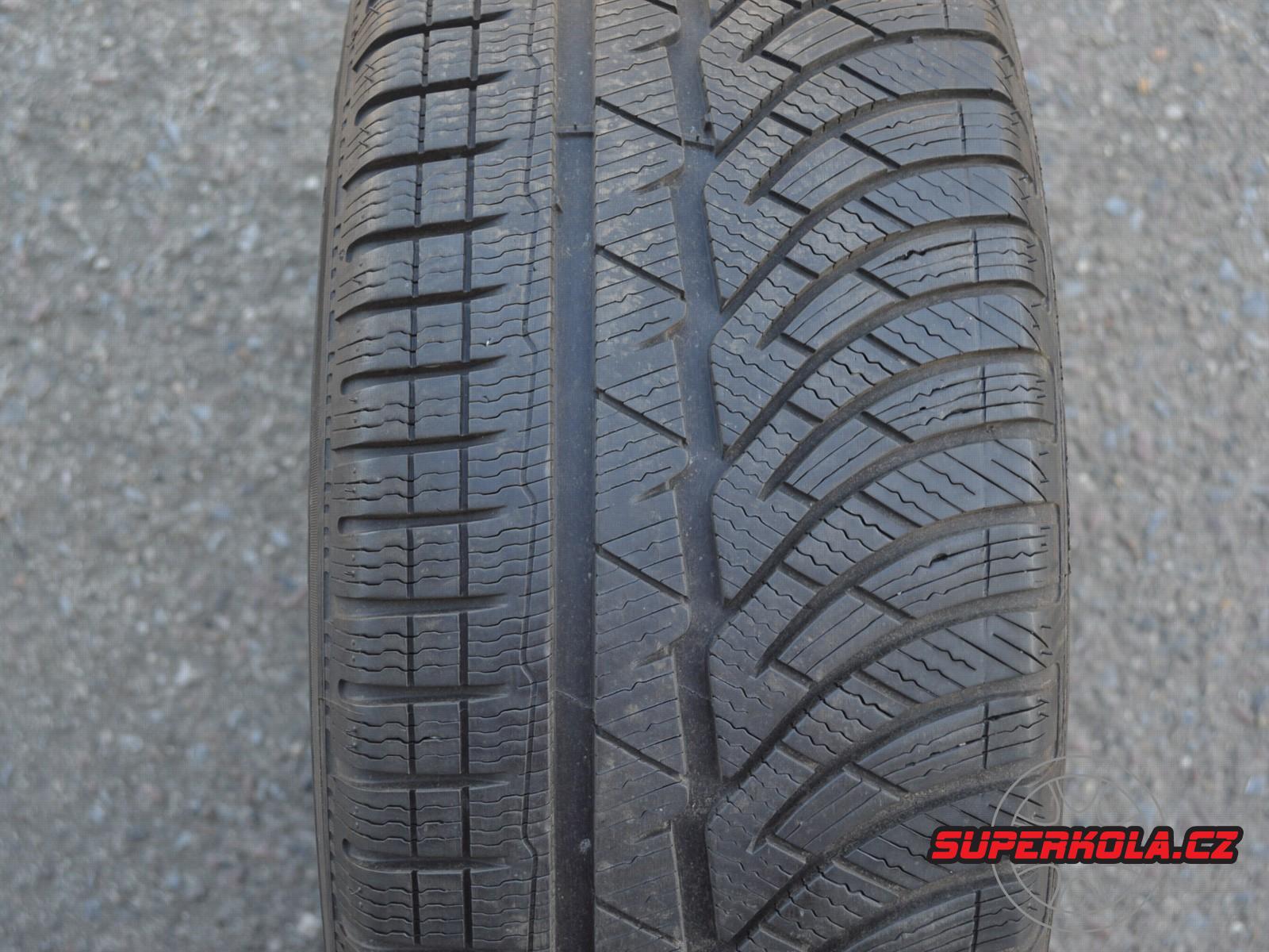 235/55/18  104V  Michelin Pilot Alpin PA4 XL, použitý zimní pár