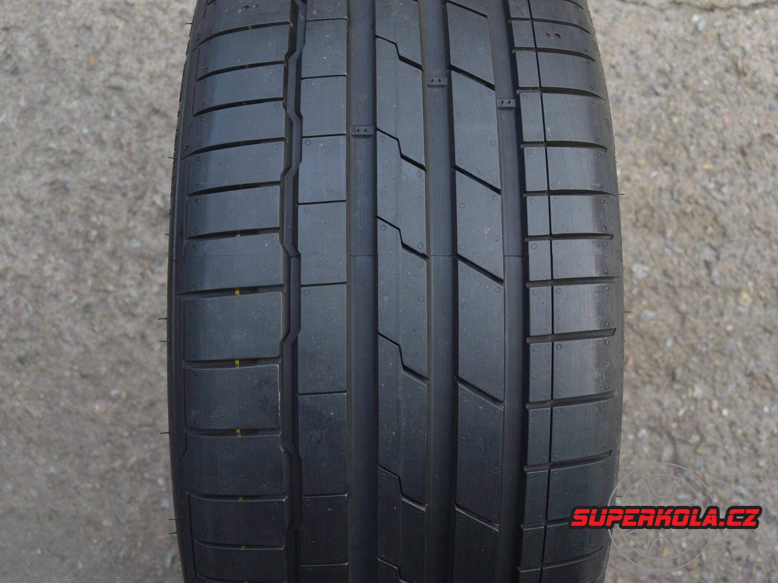 235/35/19 91Y XL Hankook K127 Ventus S1 evo3, použitý letní kus