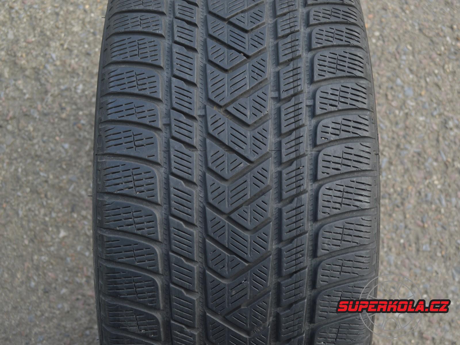 275/40/21 107V XL a 305/35/21 109V XL Pirelli Scorpion Winter, použitá poměrná zimní sada