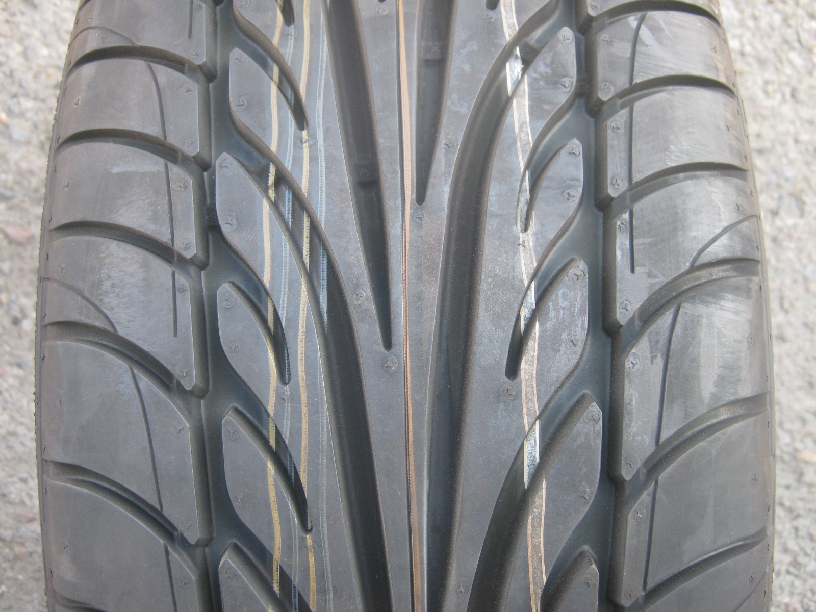225/40/16 ZR Dunlop SP Sport 9000, letní