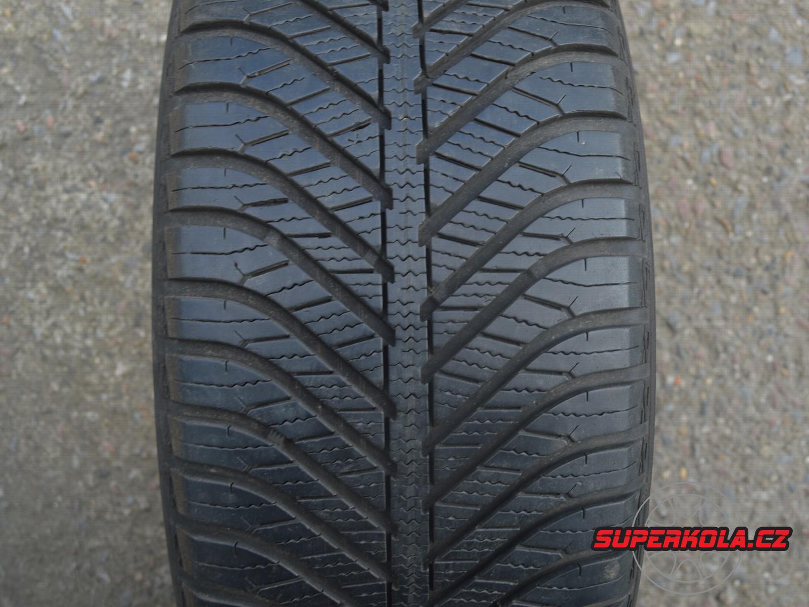 225/45/17 94V XL Goodyear Vector 4Seasons, použitý celoroční kus
