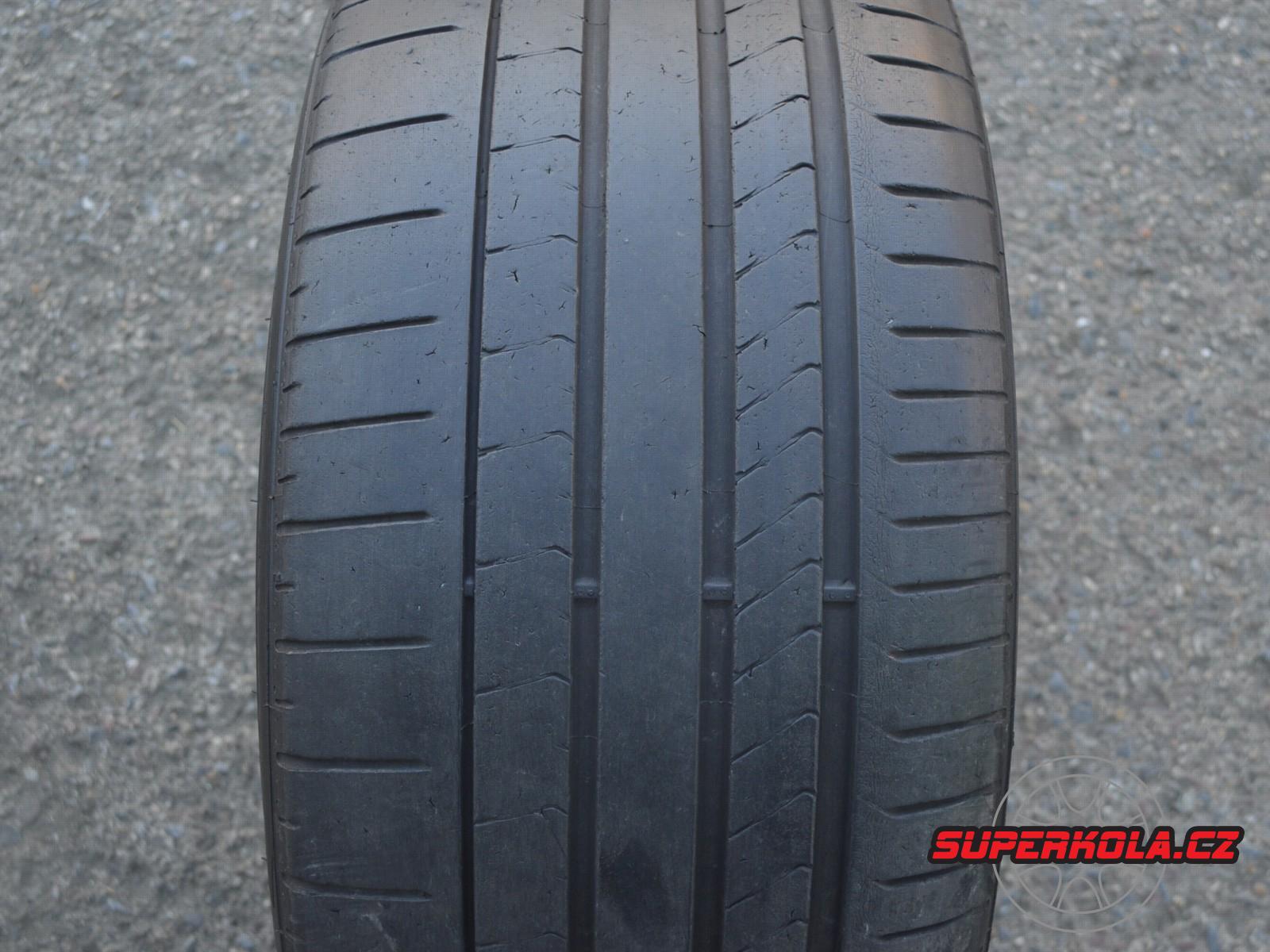 395/35/21 107Y XL Pirelli P-Zero PZ4 *, použitý letní pár