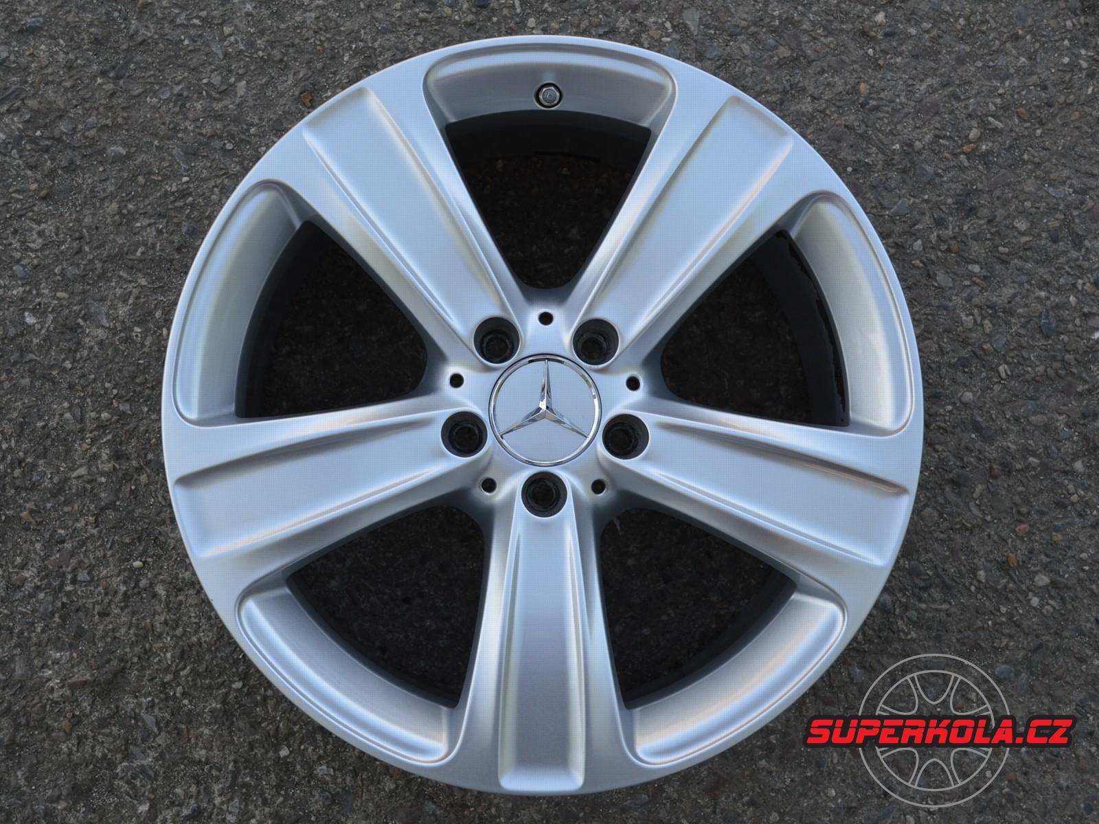 alu kola Mercedes-Benz 18