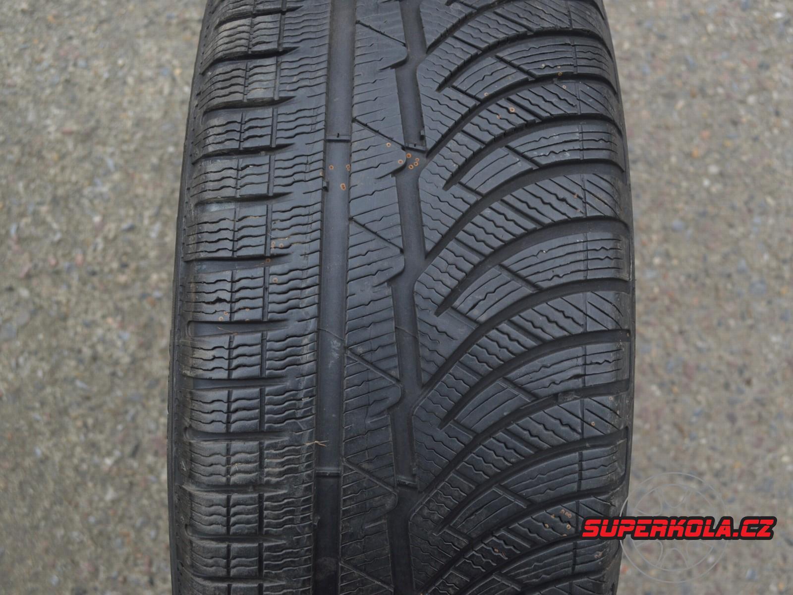 235/55/18 104V XL Michelin Pilot Alpin PA4, použitá zimní sada