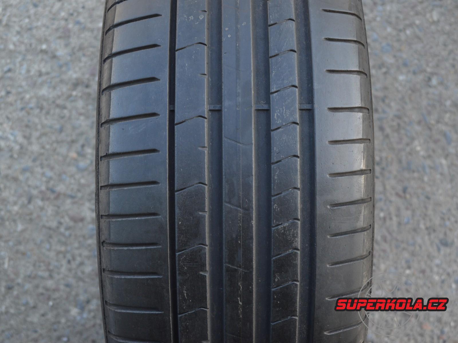 245/45/20 103W XL a 275/40/20 106W XL Pirelli P-Zero PZ4 * RFT, použitá letní poměrná sada 