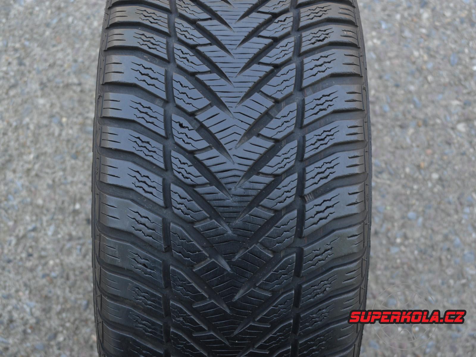 225/55/16 95H Goodyear Eagle UltraGrip GW-3, použitá zimní sada