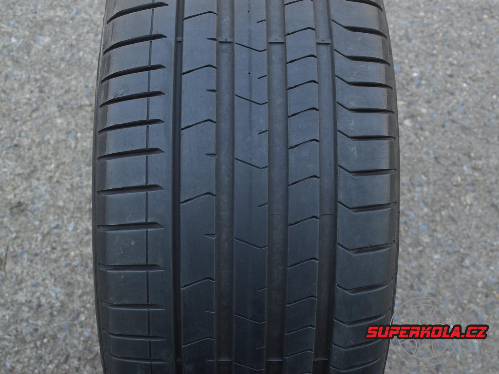275/40/21 107Y XL a 315/35/21 111Y XL Pirelli P-Zero PZ4 * RFT, použitá letní poměrná sada