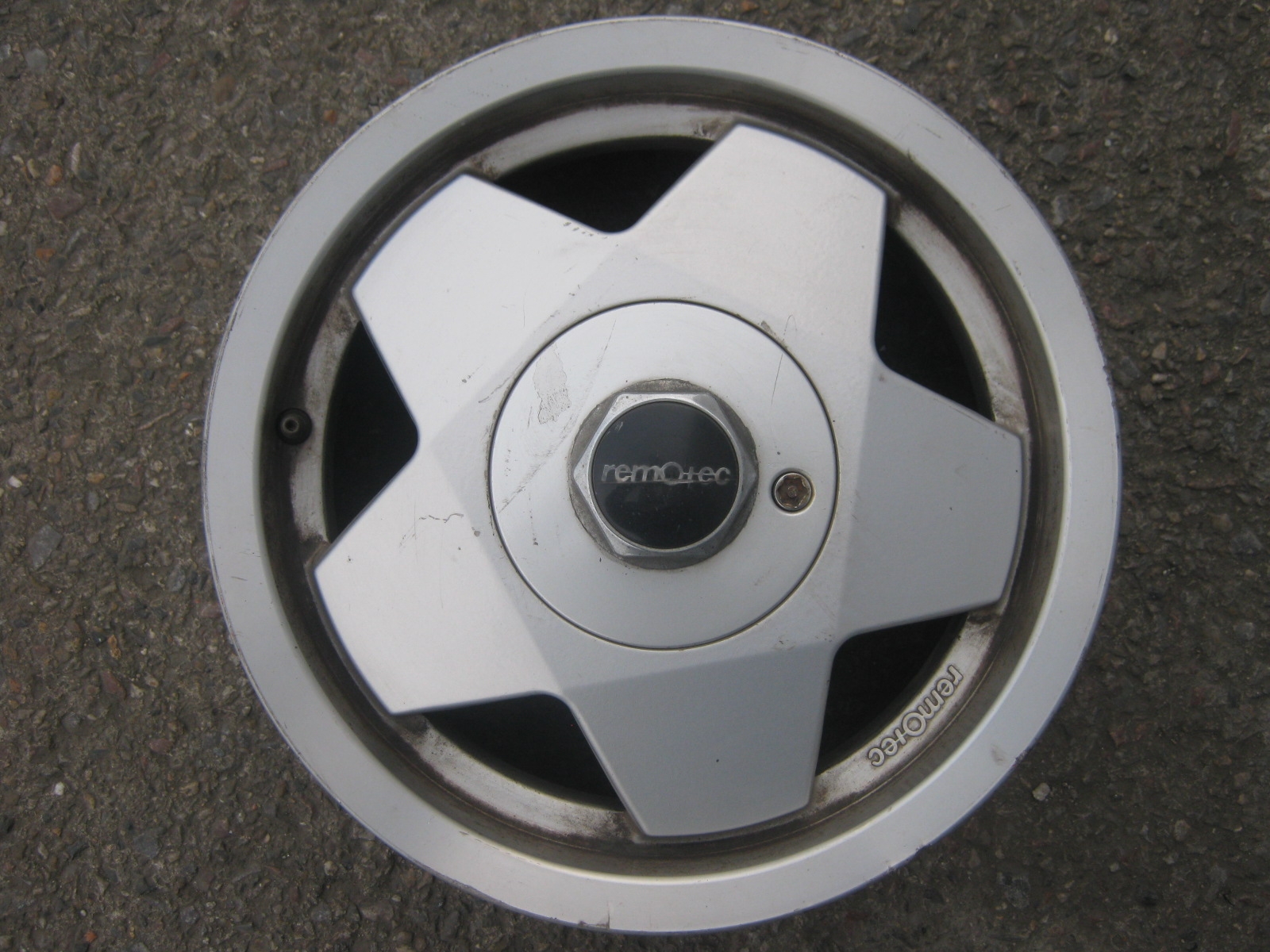 alu kolo Remotec 14