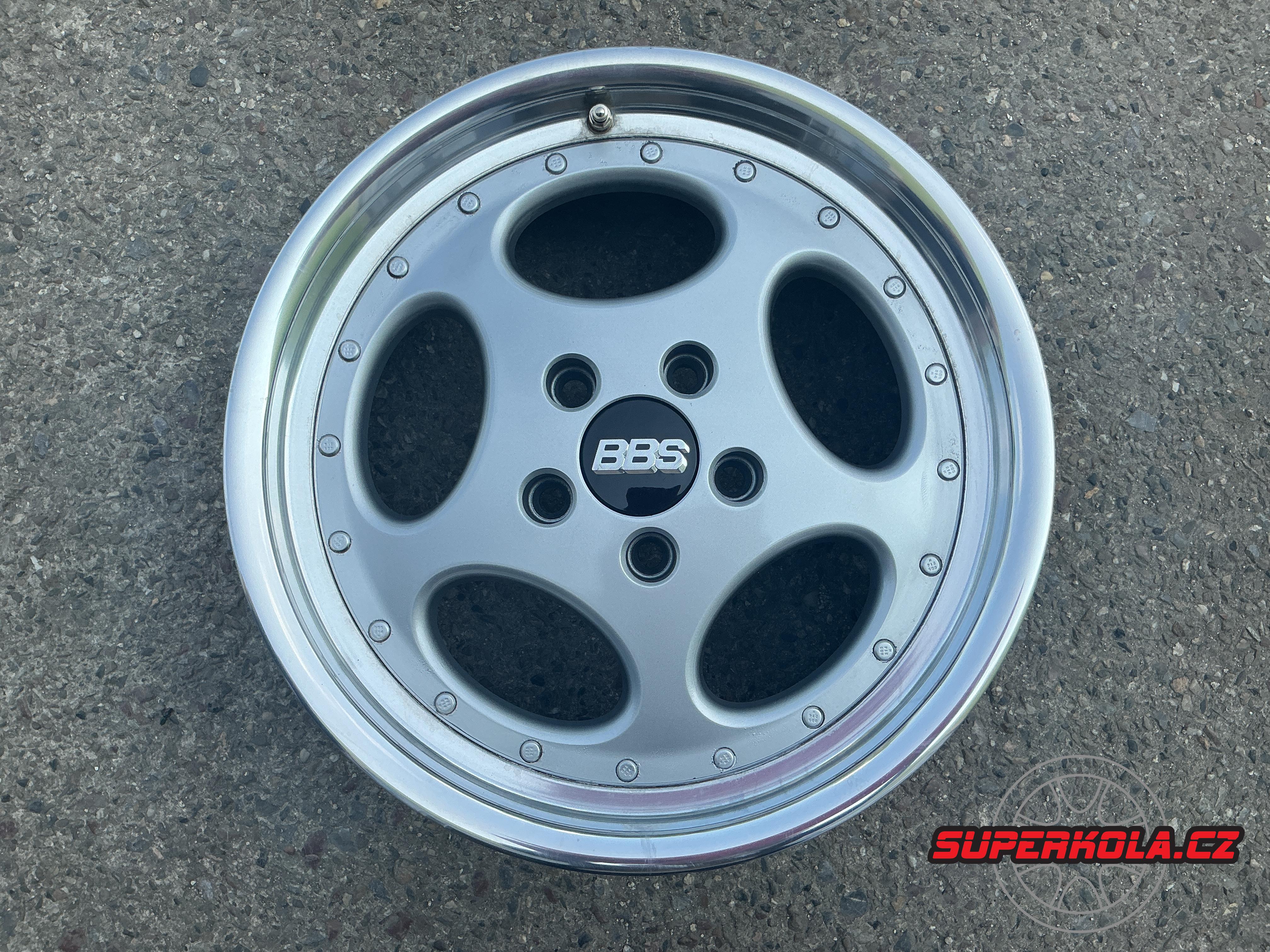 alu kola BBS 17