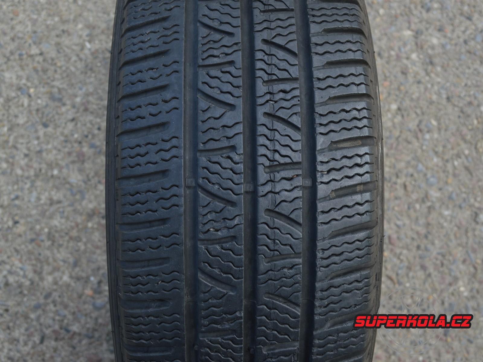 215/65/16C  103/101T  Pirelli Carrier Winter, použitá zimní sada
