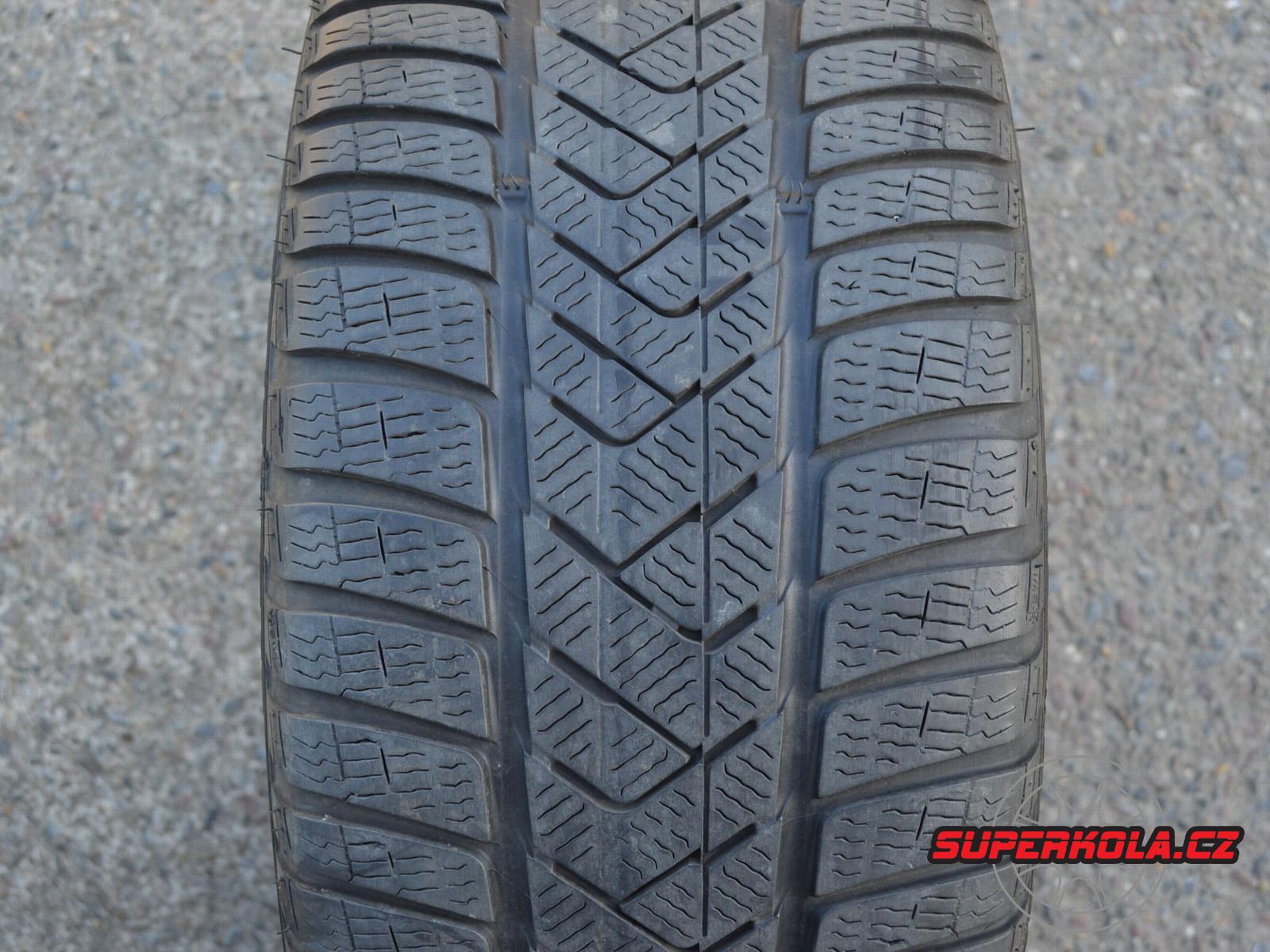 255/35/19 96H XL Pirelli SottoZero 3 RFT, použitý zimní pár