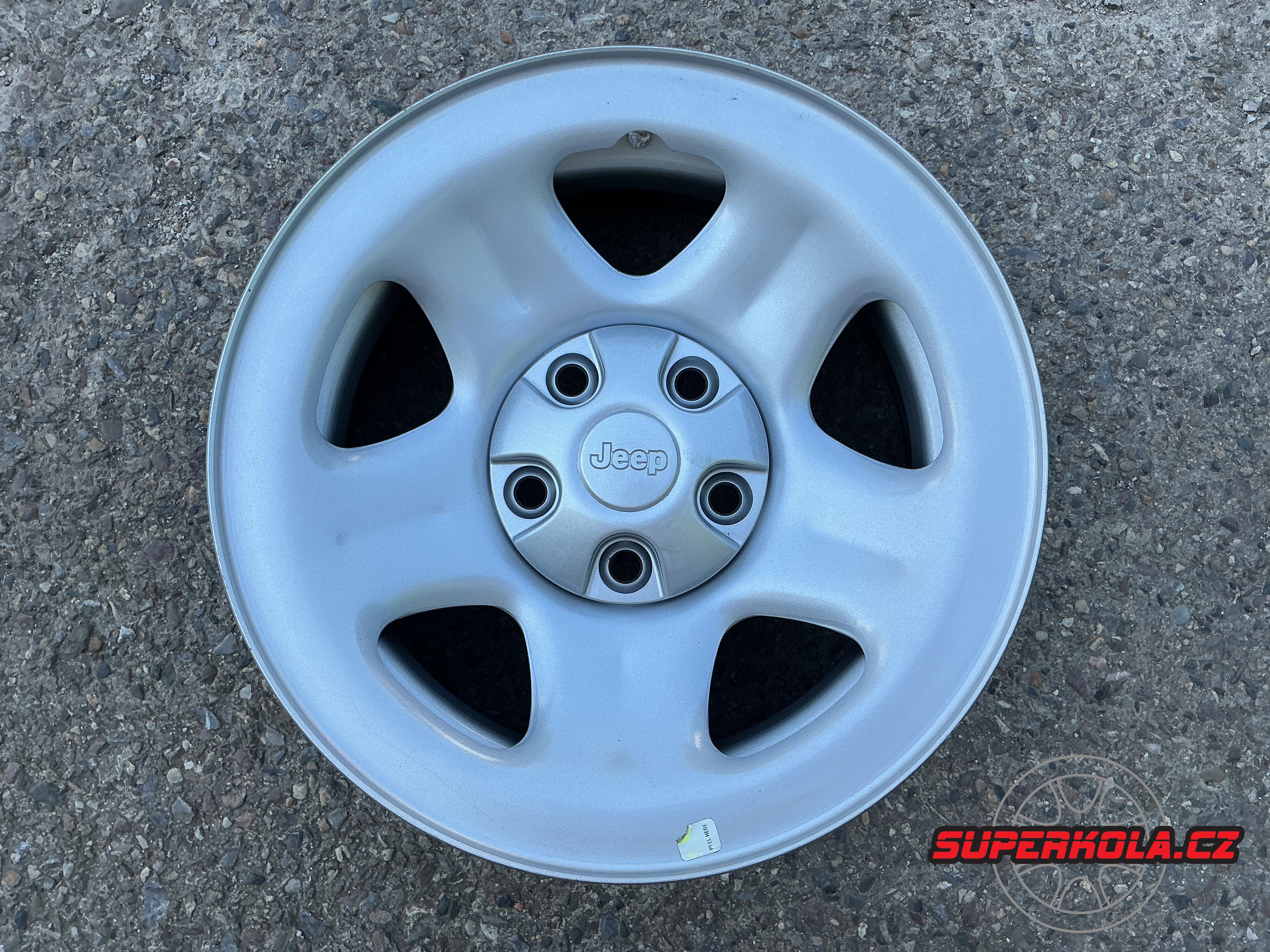 plechové disky Jeep 15