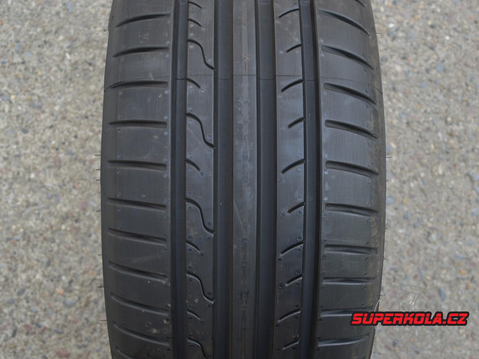 225/50/17  94W  Dunlop Bluresponse, letní
