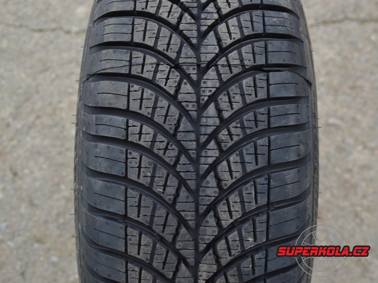 185/65/15 92T XL Goodyear Vector 4Seasons G3, celoroční