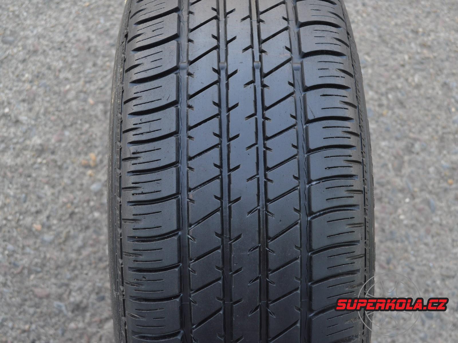 235/60/16 ZR Dunlop SP Sport D8 M2, použitý letní kus