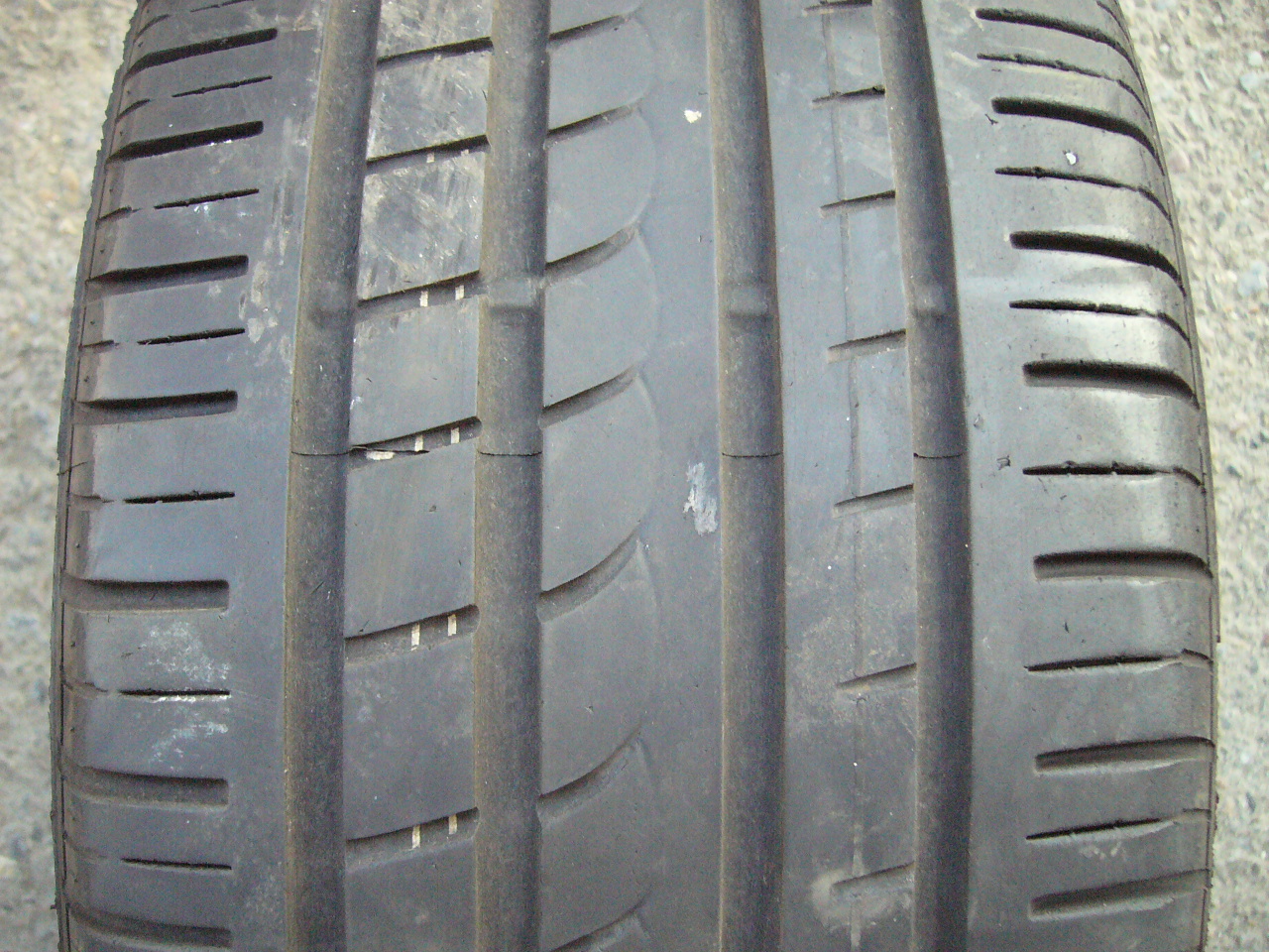 235/45/17 97W Pirelli PZero Rosso, použitý letní pár