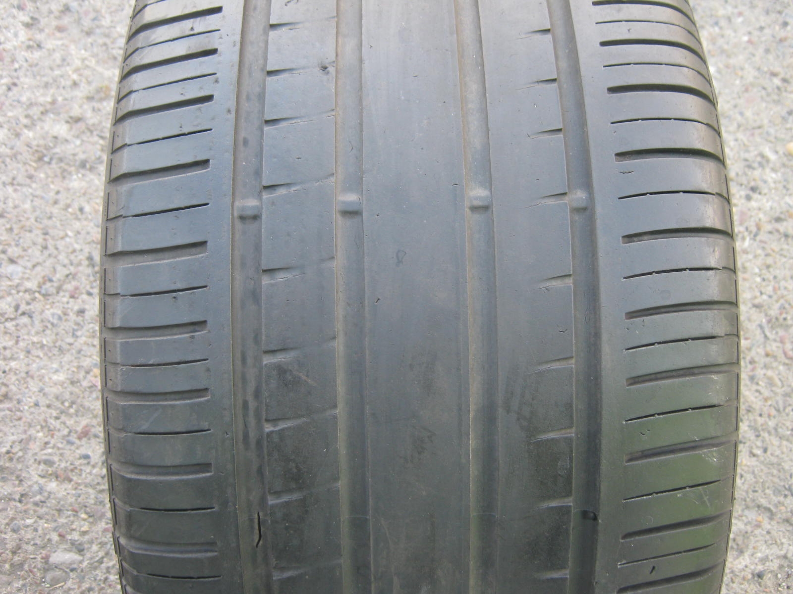 285/35/18 97Y Pirelli PZero Rosso, použitý letní pár