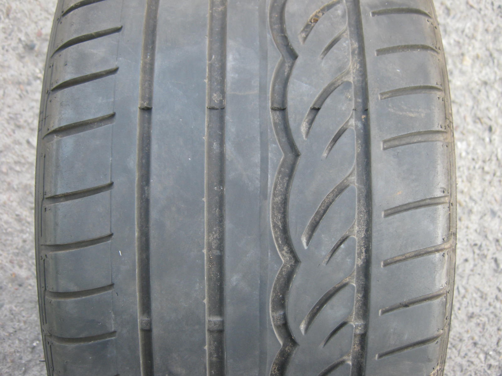 275/35/18 95Y Dunlop SP Sport 01 DSST-ROF, použitý letní pár