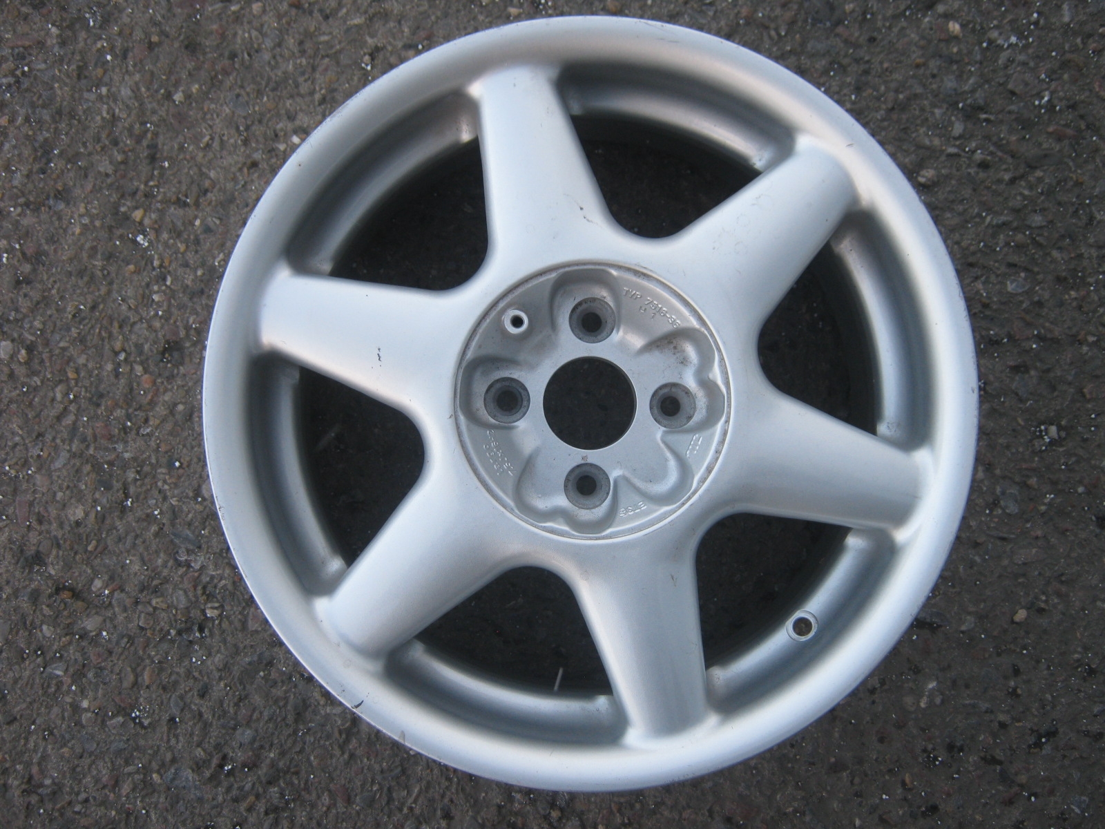 alu kolo ACP 16