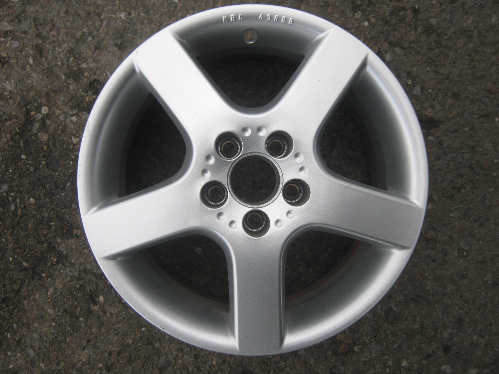 alu kolo Volkswagen 15