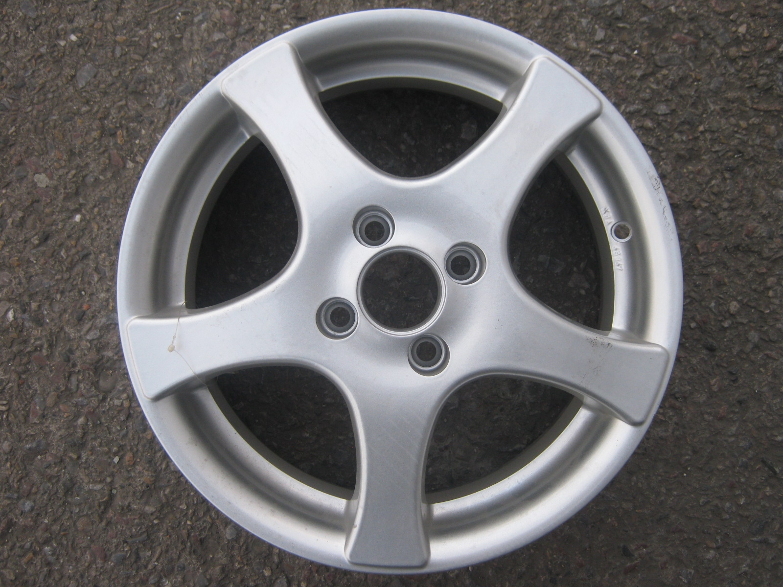 alu kolo Volkswagen 15