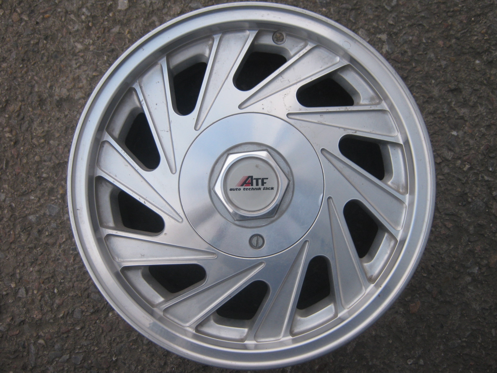 alu kolo ATF 15