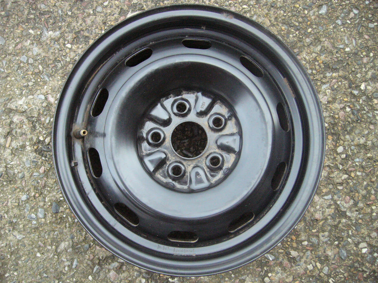 plechové disky Toyota 14