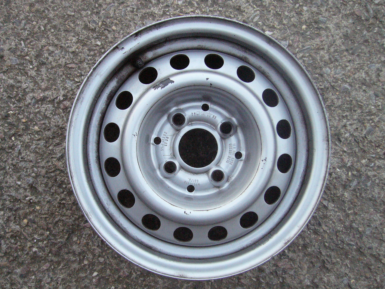 plechové disky Volkswagen 13