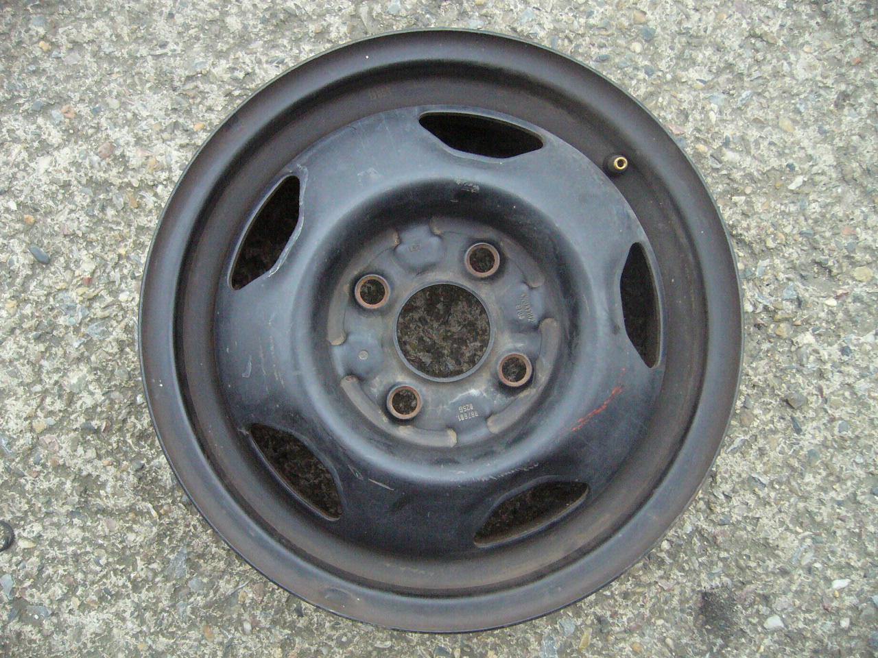 plechové disky Volkswagen 13