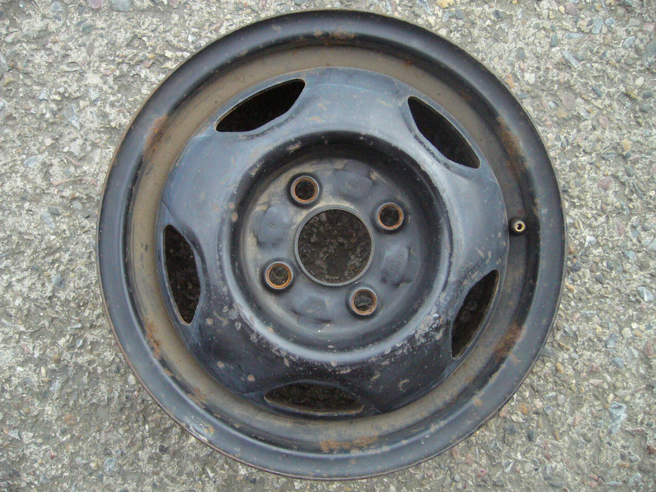 plechové disky Volkswagen 13