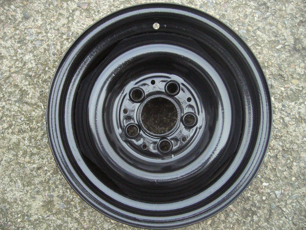 Plechový disk Mercedes 14