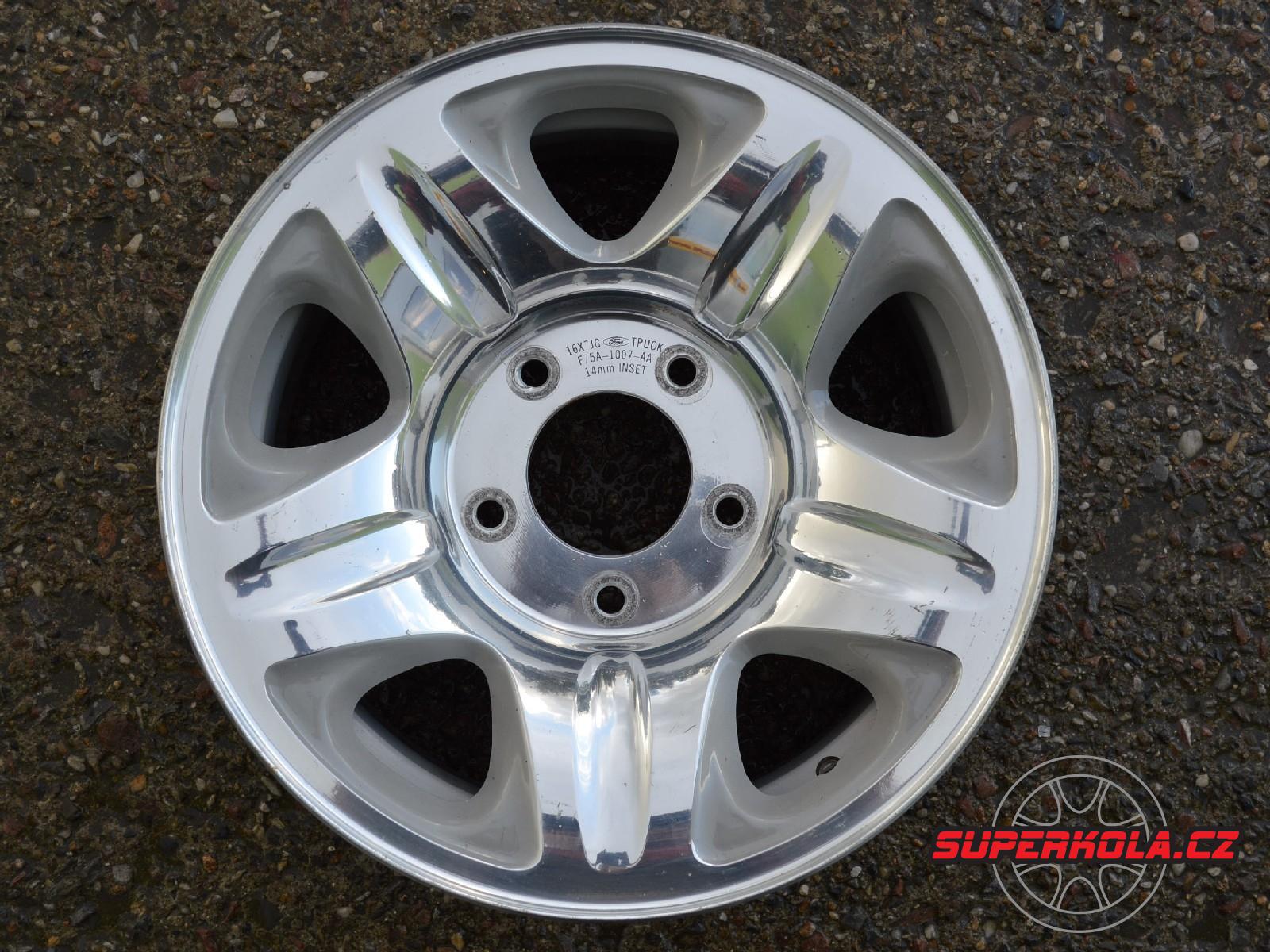 alu kola Ford Expedition 16