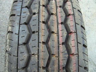 215/80/14C 112/110N Bridgestone RD-613 Steel, letní