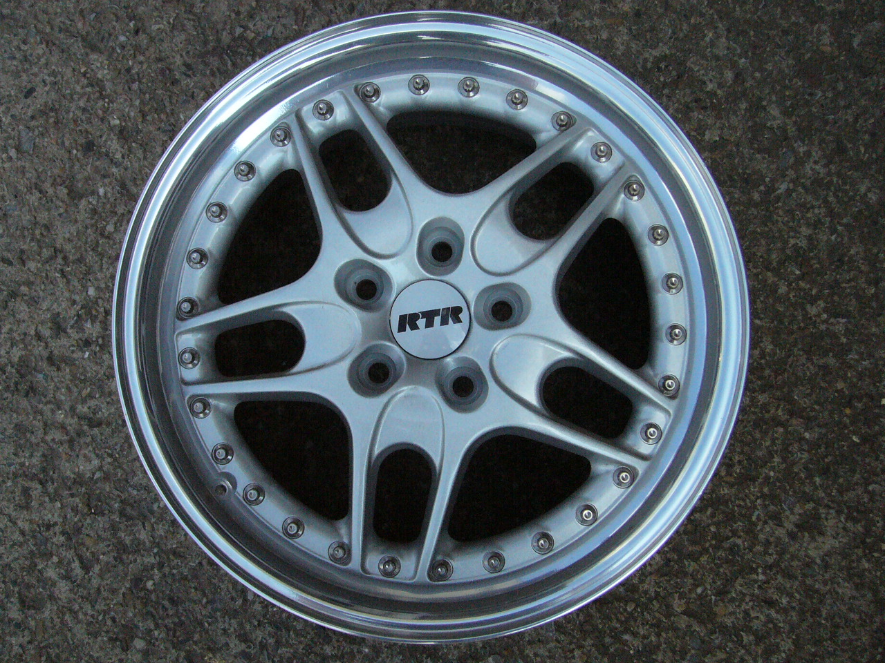 alu kolo RTR  17