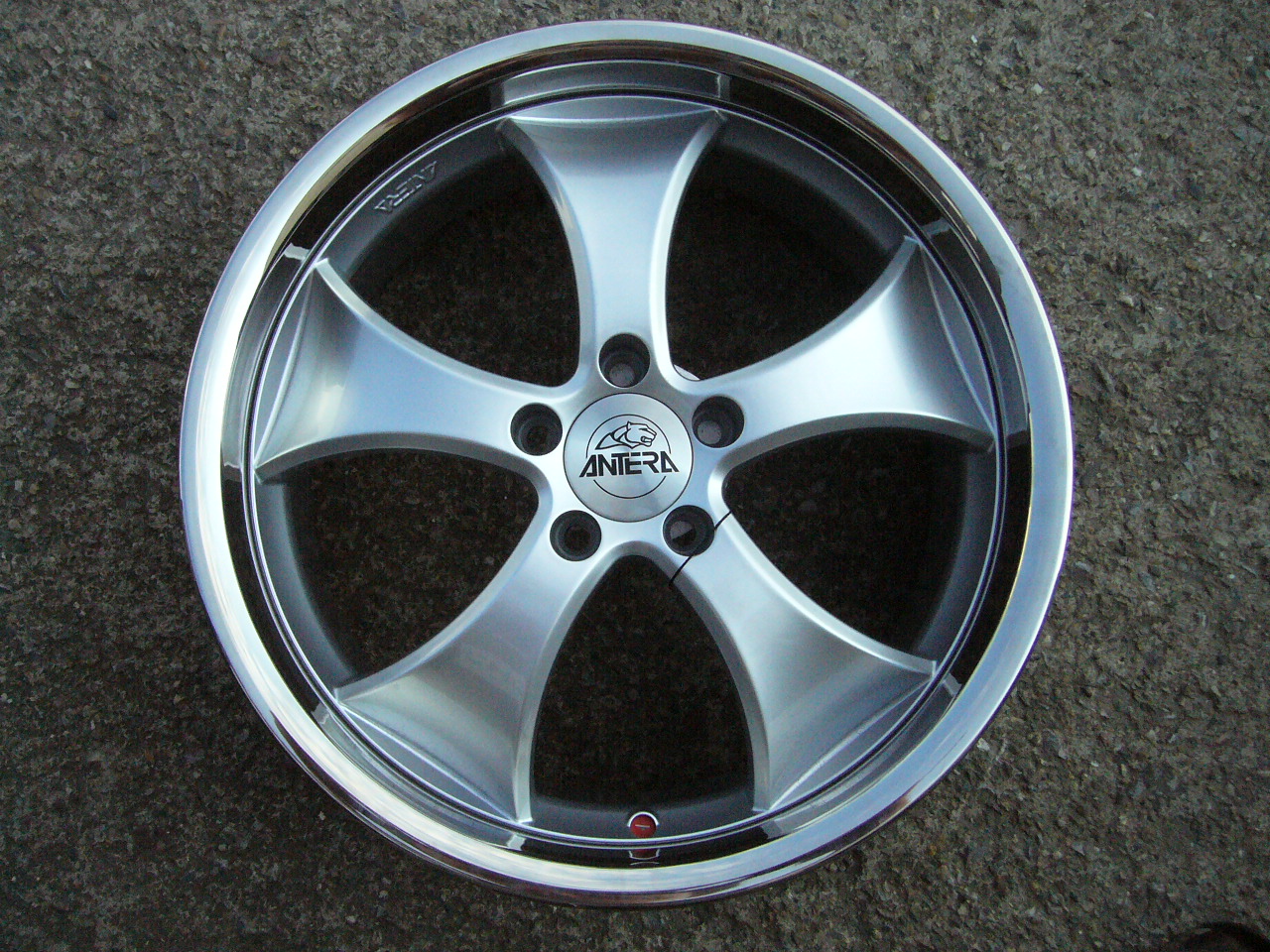 alu kolo Antera 19