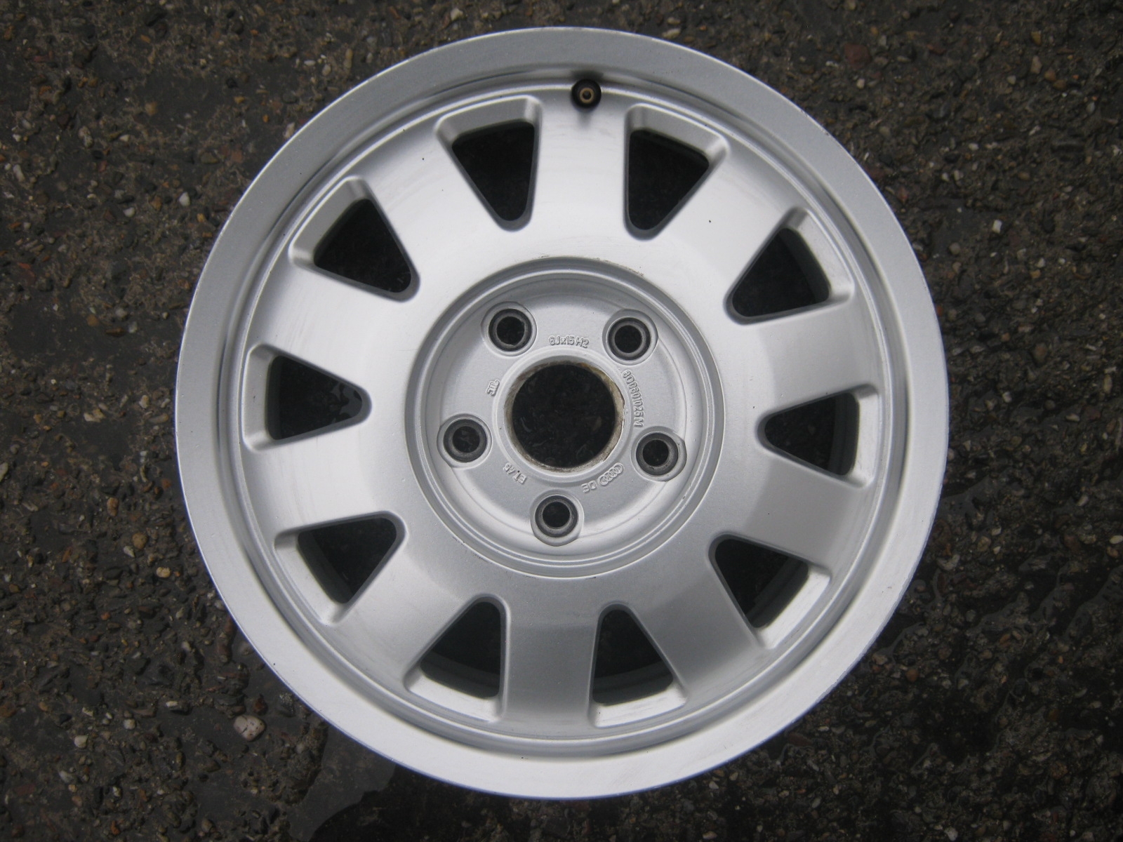 alu kolo Audi 15