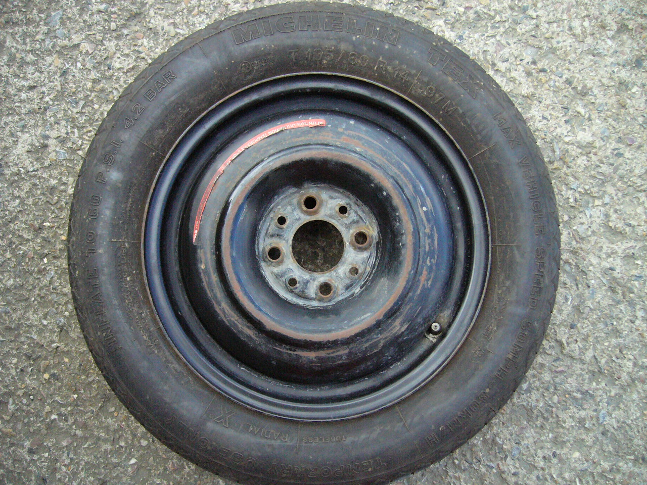 dojezdové kolo Fiat 14