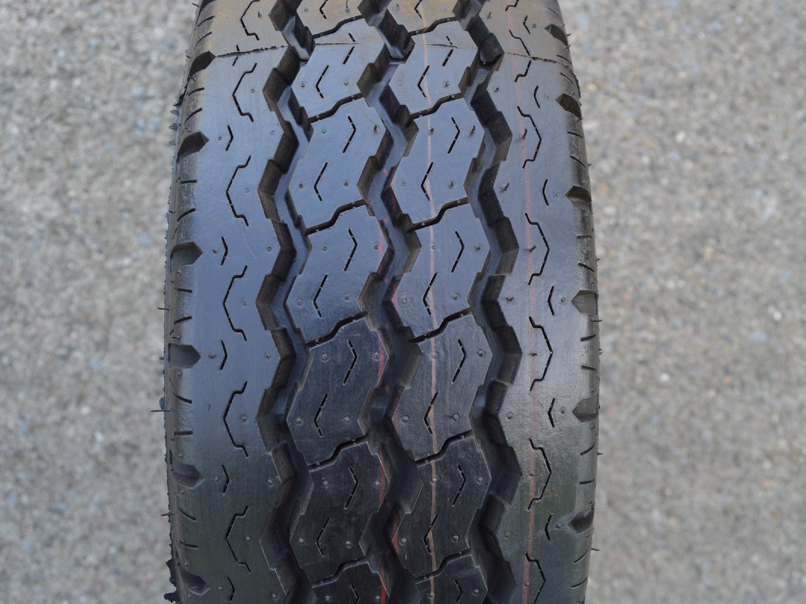 205/75/16C 110/108R Firestone CV3000, letní