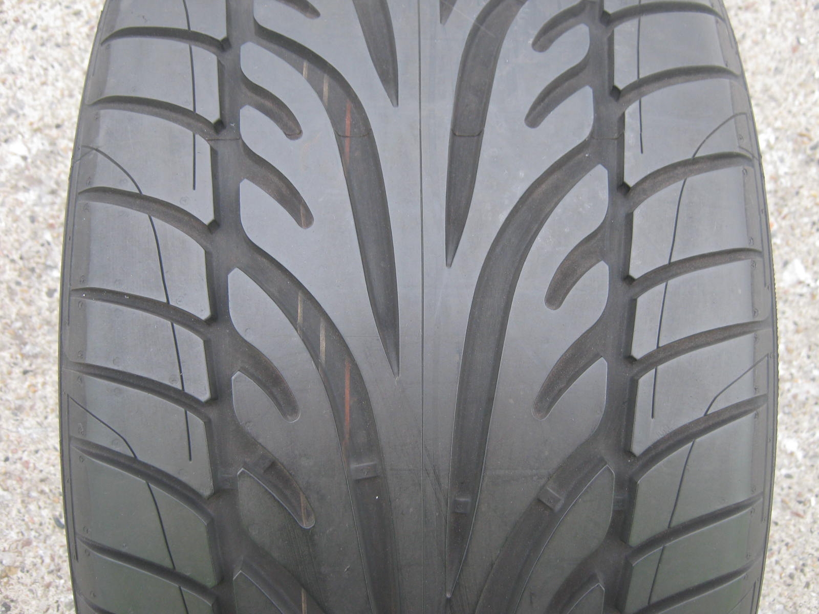325/30/21 ZR (108Y XL) Dunlop SP Sport 9000, použitý letní pár