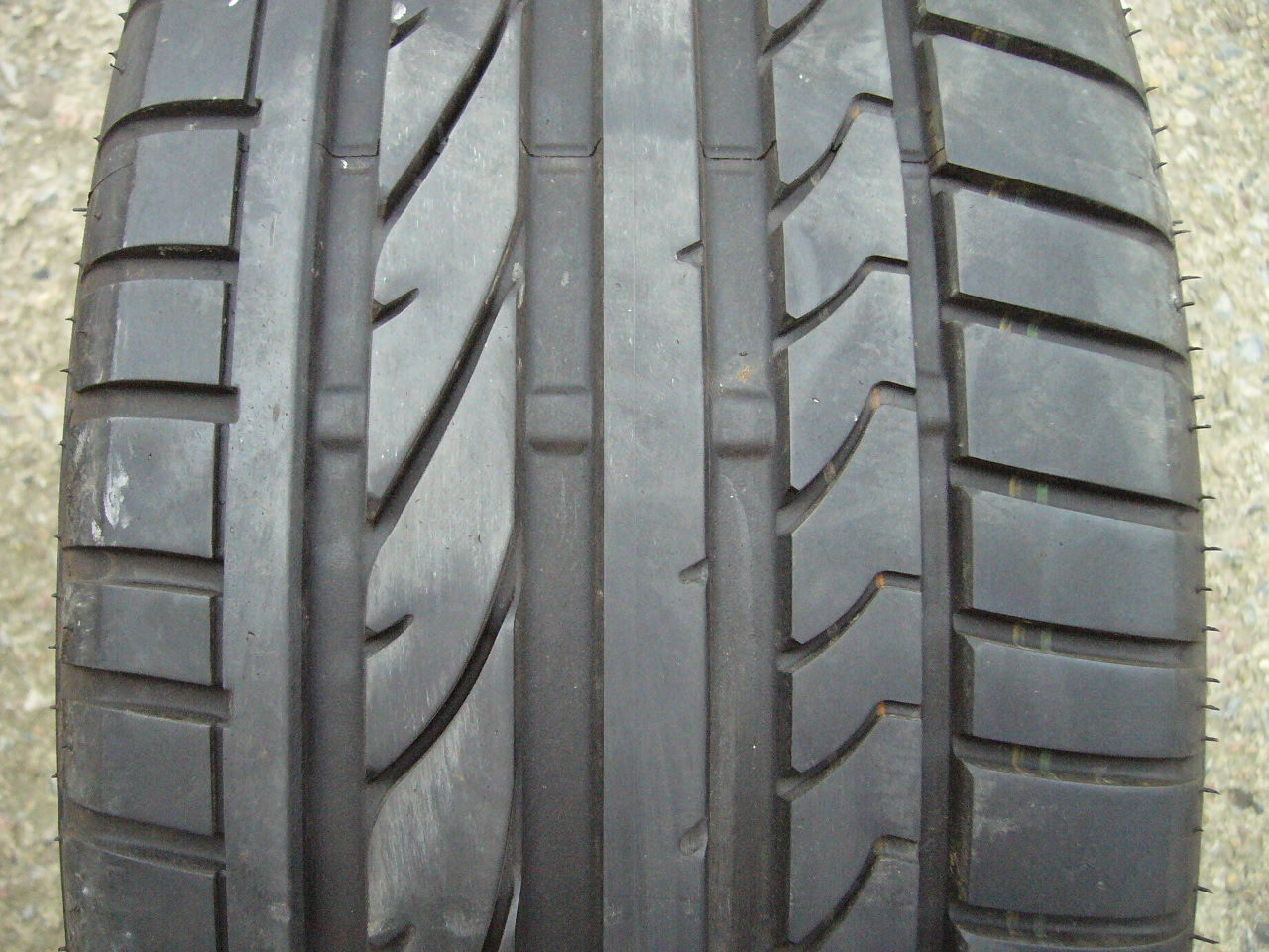 225/45/17 91Y Bridgestone Potenza RE050A, použitý letní kus