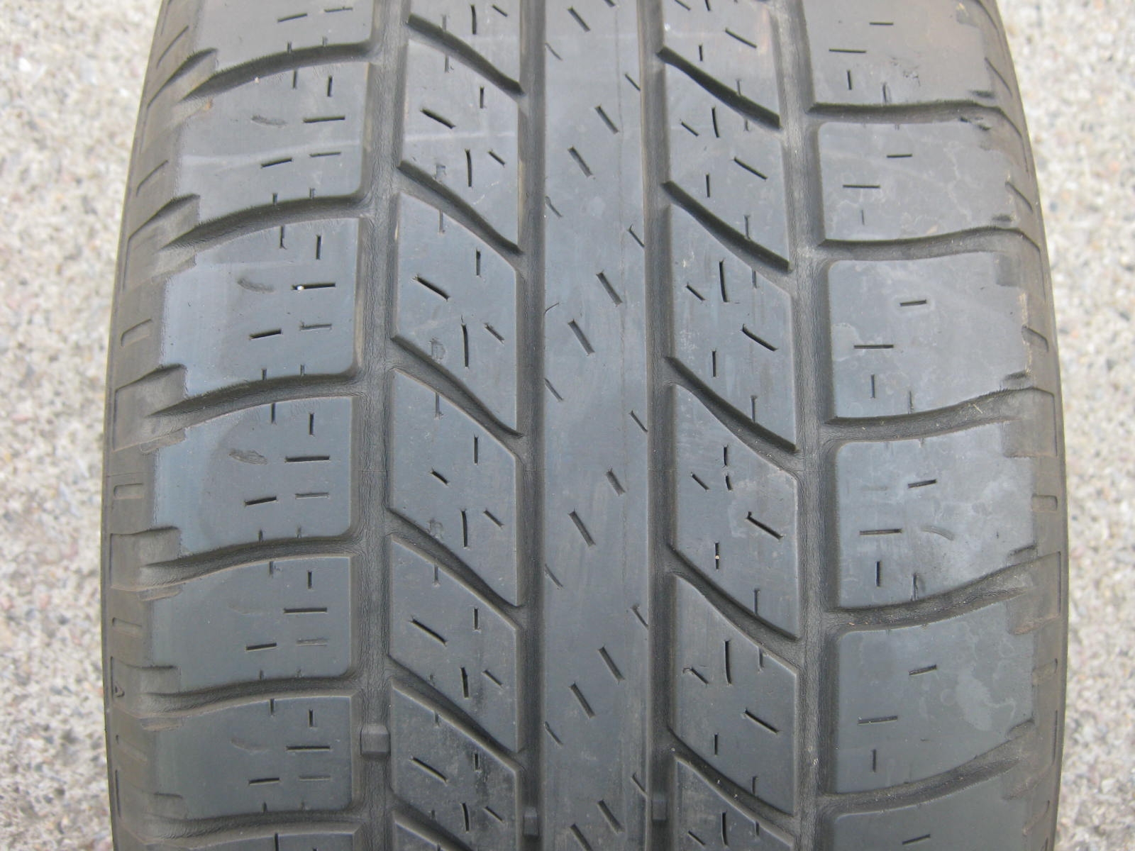 265/60/18 110V Goodyear Wrangler HP, použitý letní pár