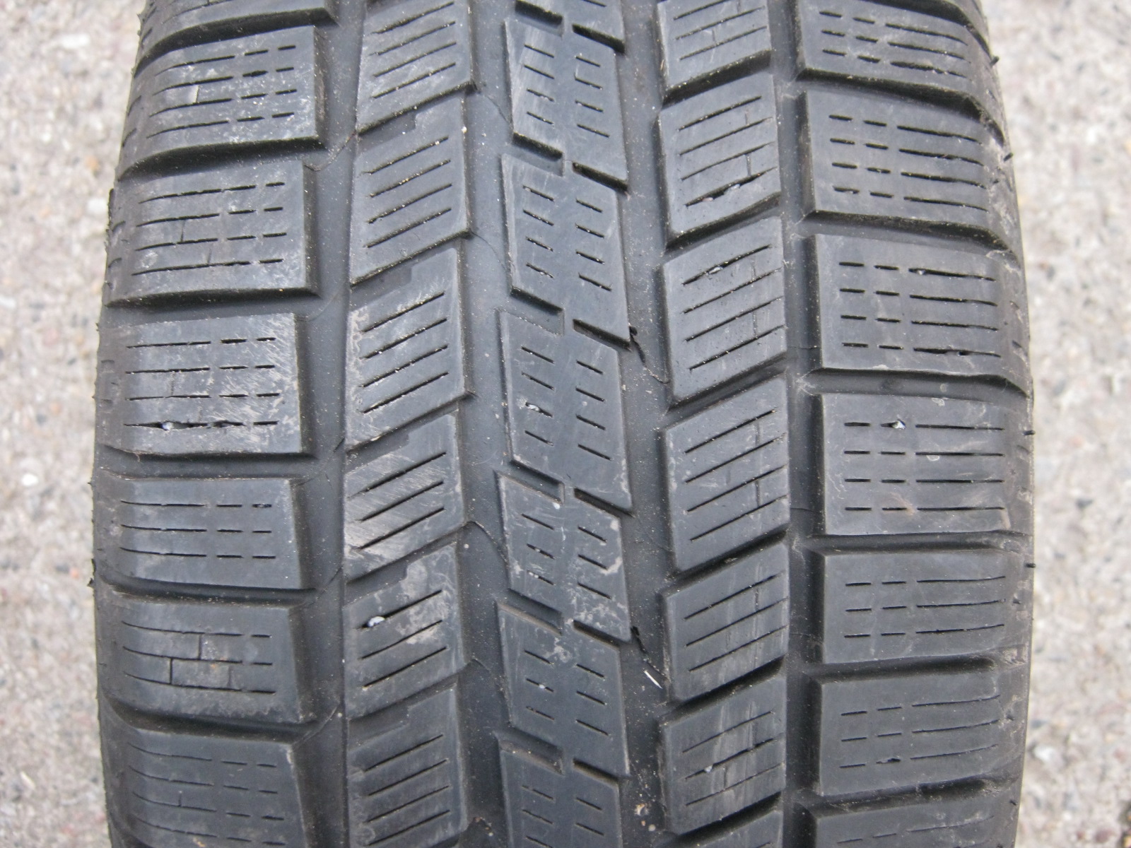 195/55/16  87H  Pirelli  Winter 210 Snowsport RFT, použitý zimní pár