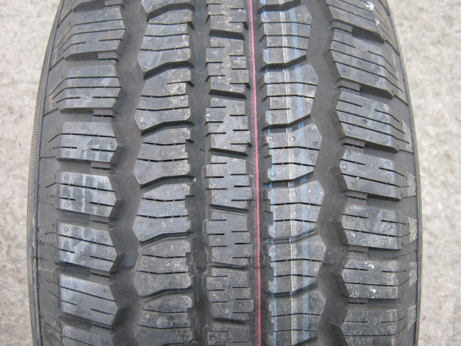 255/65/16 109H General Grabber , celoroční